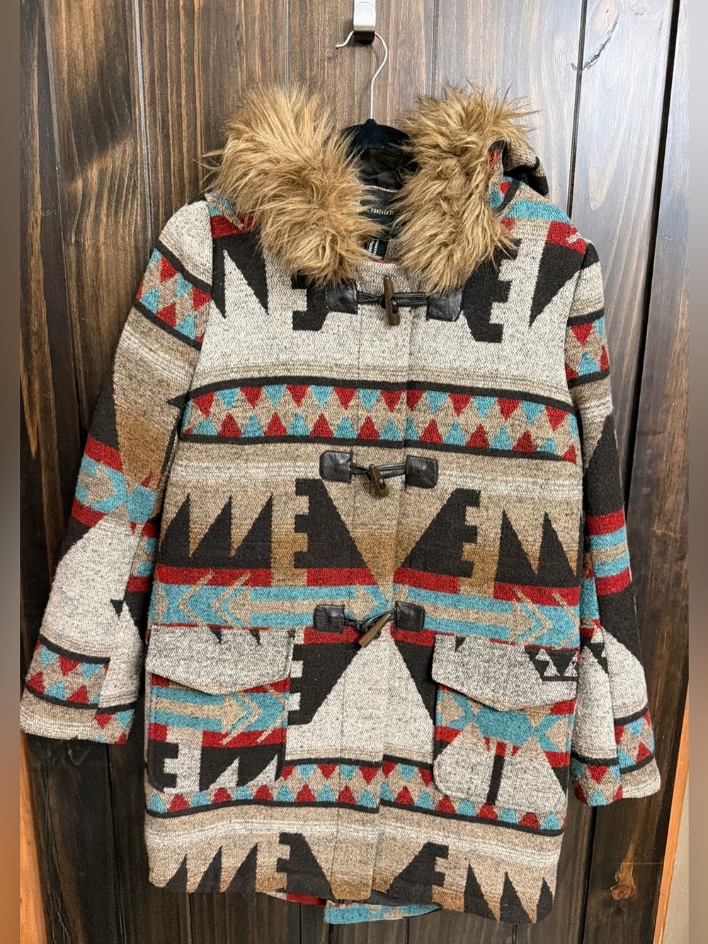 Aztec Wool blend Toggle Jacket with Faux Fur hood. Size: Medium - Picture 5 of 9